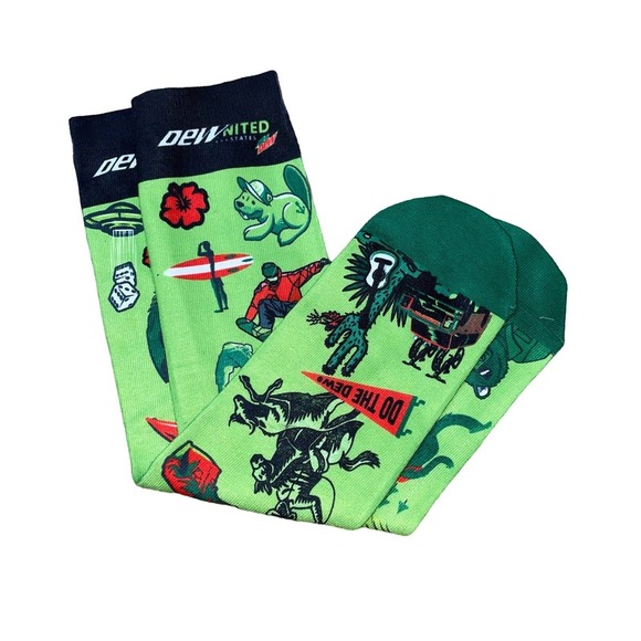 NEW Socks Mountain Dew novelty unisex surf snowboard SZ 7-10 - Picture 1 of 4